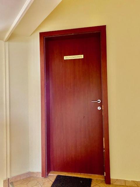 Pensiunea Casa Saxonia Rîşnov Exterior foto